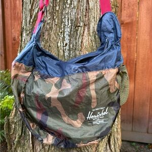 jansport backpack 100 liters JanSport 1680D Polyester Venture Pack 21 12 H x 6 516 W x 13 14 D  100percent Recycled Black